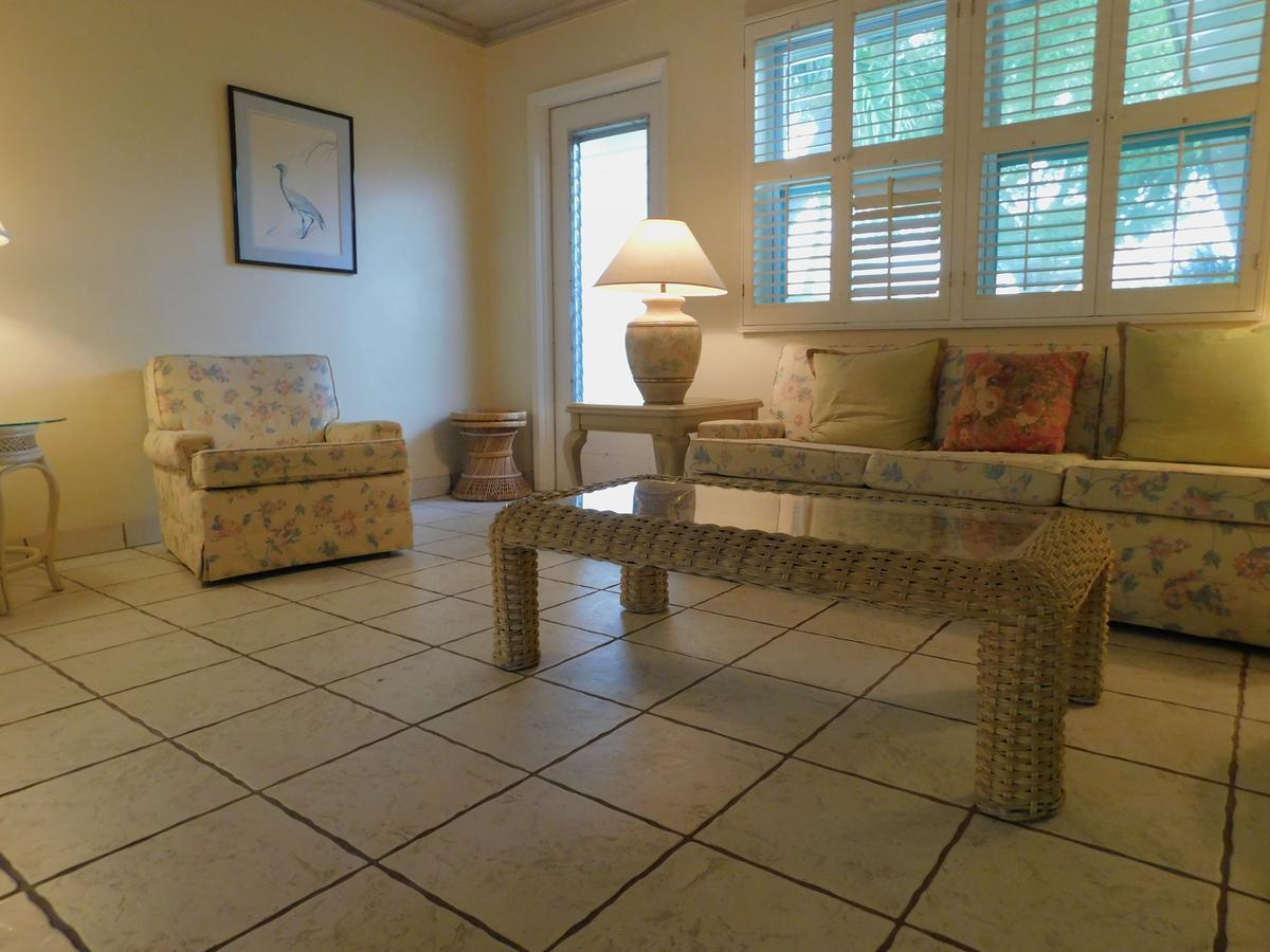 The Grove Beach Condominiums Delray Beach Buitenkant foto